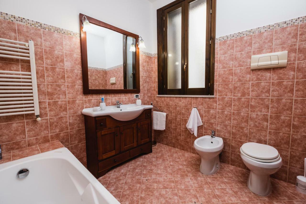 فيلا Luminhouse Mondello Limone المظهر الخارجي الصورة